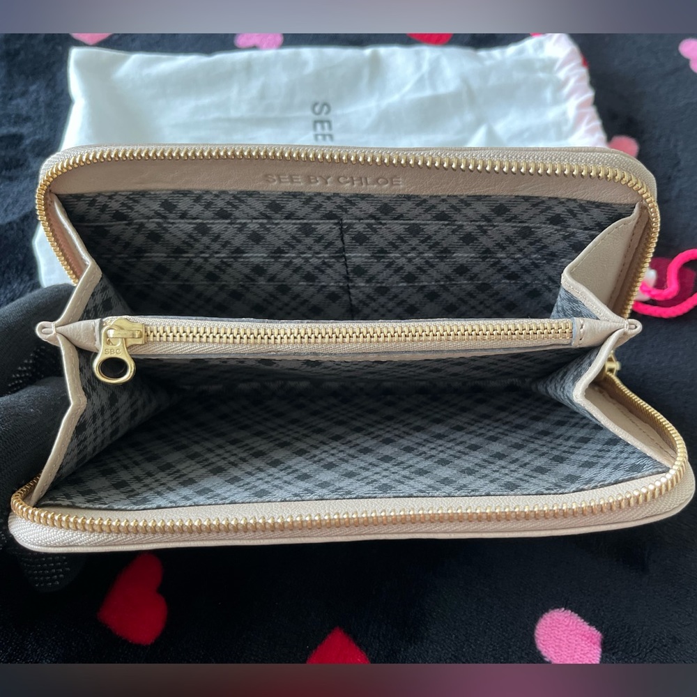See By Chloe Wallet - Picture 3 of 5